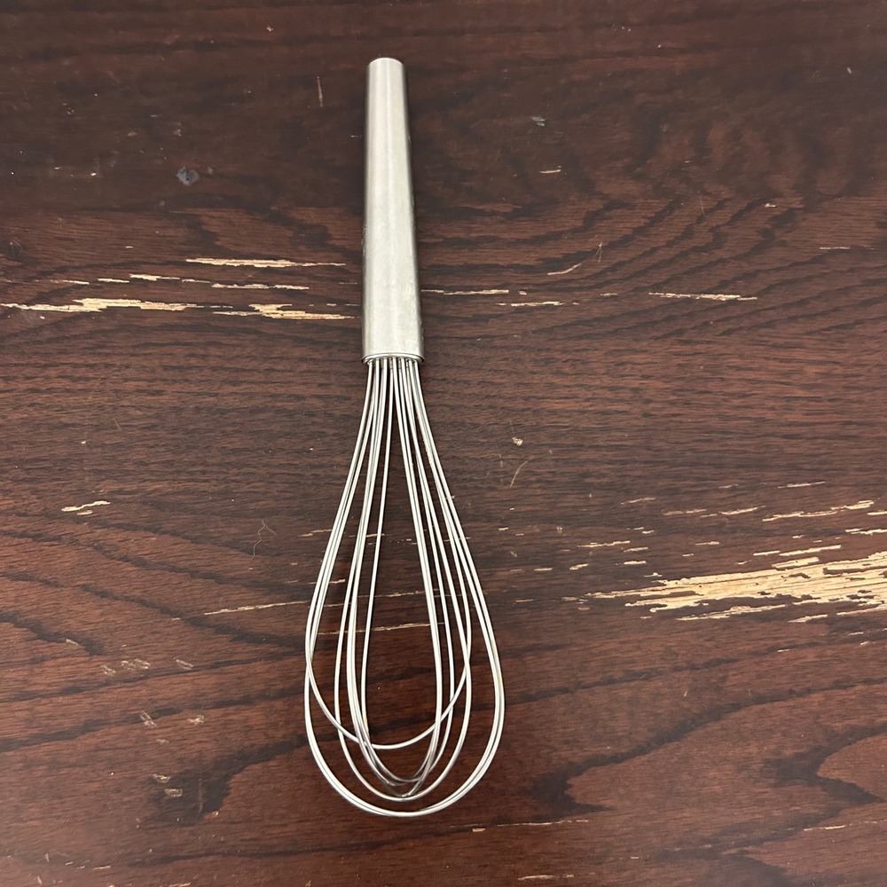 Oneida Stainless Steel Balloon Whisk 10 Inch Silver Kitchen Tool Brushed Handle